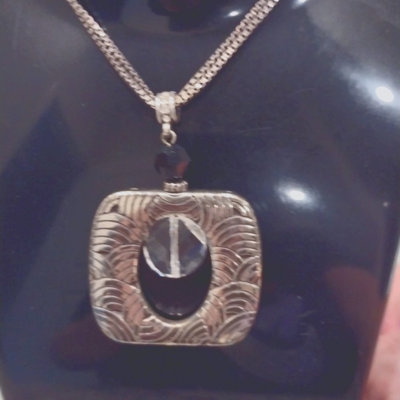 Brighton necklace - Picture 1 of 3